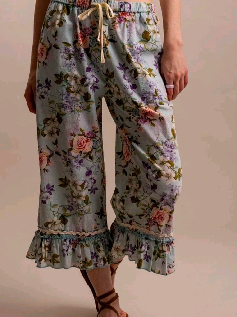 Blue Velvet Floral Ruffle Hem Wide-Leg Bloomer Pants - Light Blue